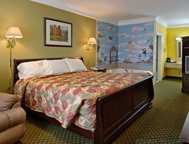 Days Inn & Suites Big Spring Rom bilde
